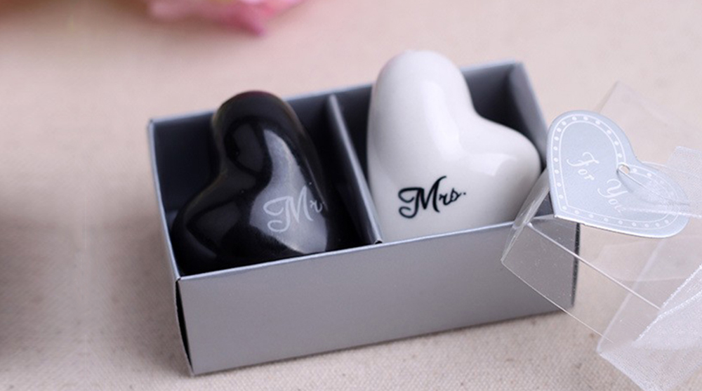 5.49 € už 7.13 € druskinę ir pipirinę Jam ir Jai 5.49 € už 7.13 € druskinę ir pipirinę Jam ir Jai