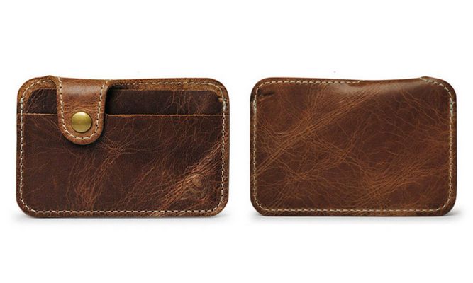 3.99 € piniginė kortelėms ir pinigams susidėti