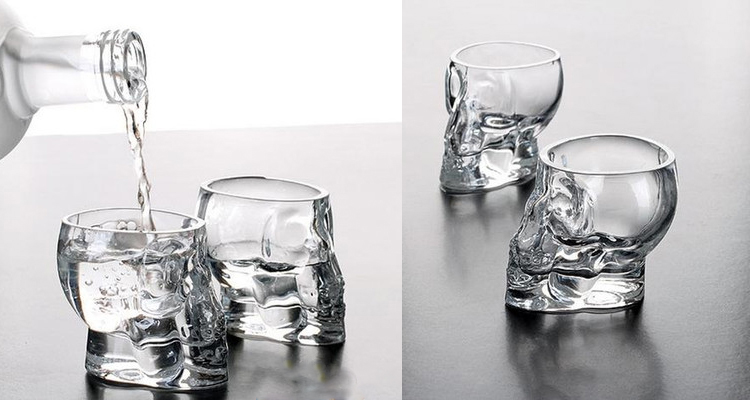 4.99€ už 7.59€ Kaukolės formos stikliuką