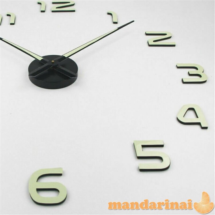 Naktį švytintis 3D sieninis laikrodis