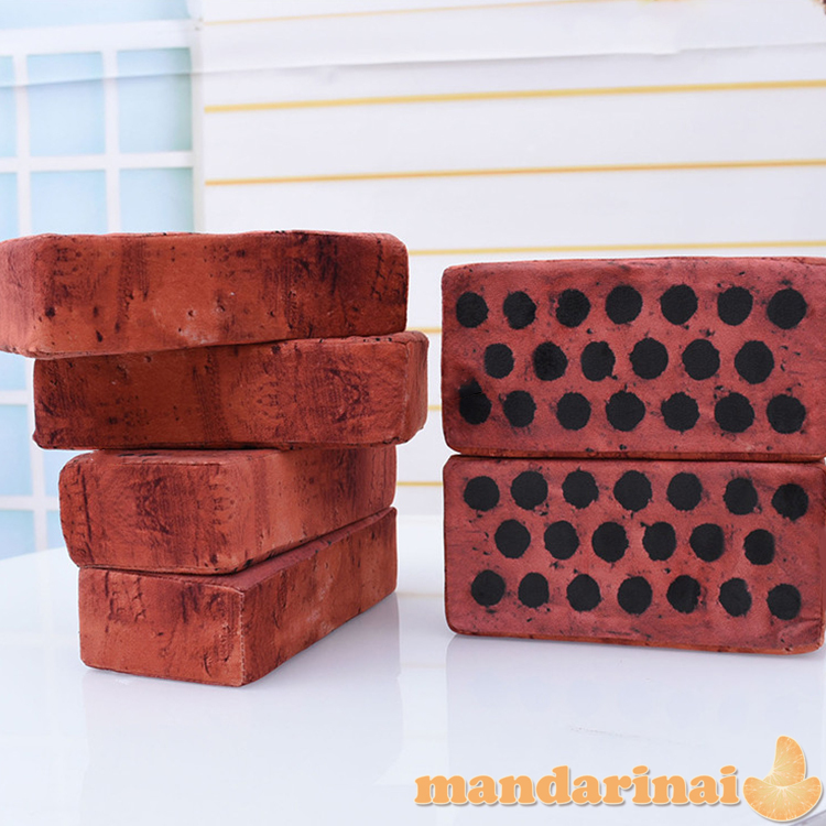 Minkšta pagalvėlė „Plyta“ 1