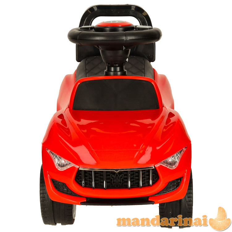 Stūmimo automobilio vairuotojas su garsu ir raudonomis šviesomis 1