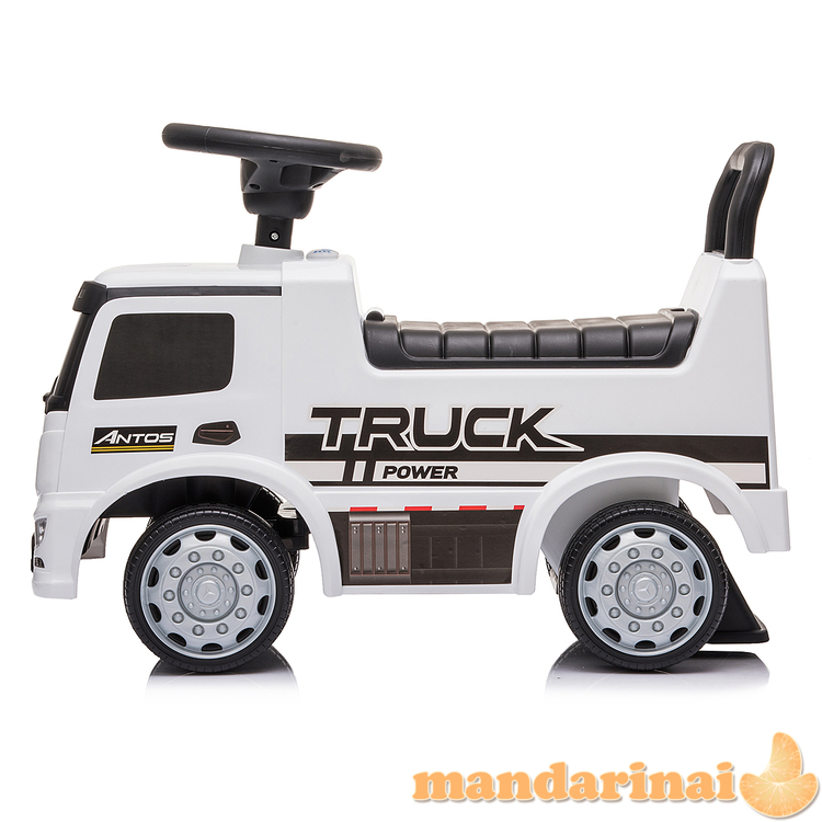  balta transporto priemonė 3