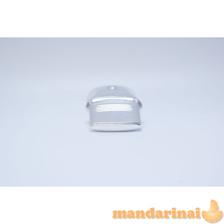 Kraunamas ultragarsinis veido valymo prietaisas 8