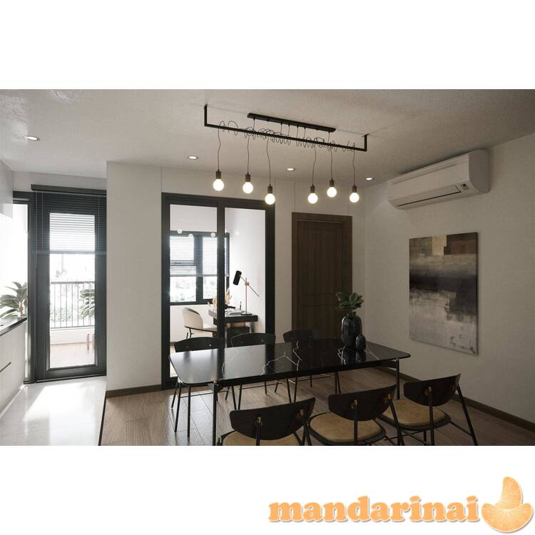 „Liustra Salamanca 4 Black“