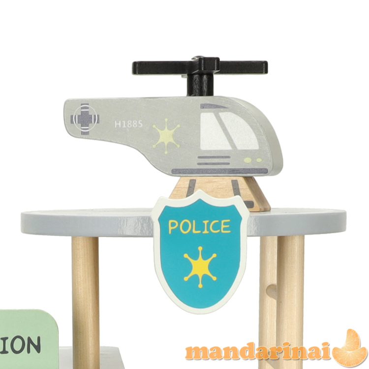 Medinė policijos nuovada + malūnsparnis policijos automobilis 3