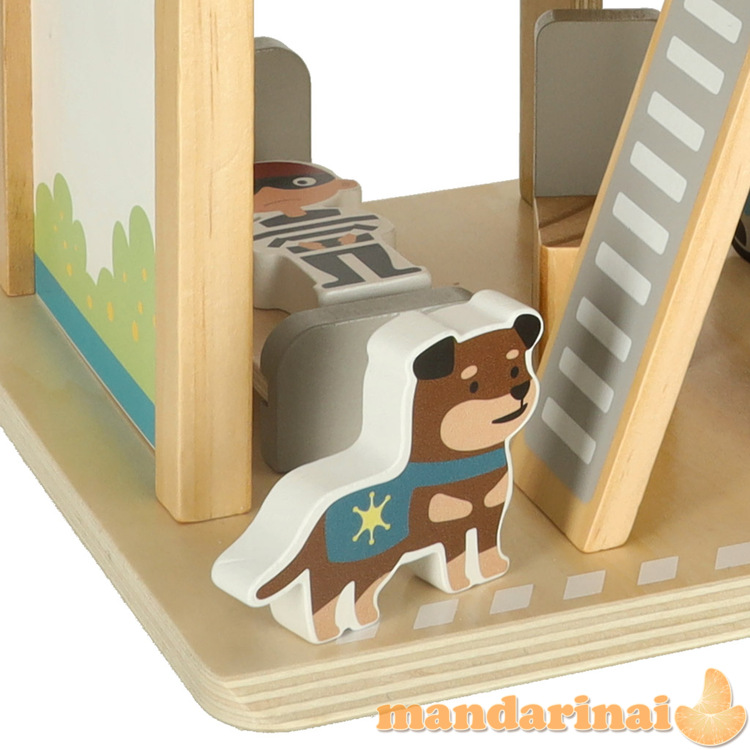 Medinė policijos nuovada + malūnsparnis policijos automobilis 4