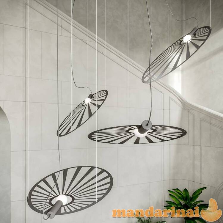 Pakabinama lempa lapai juodi