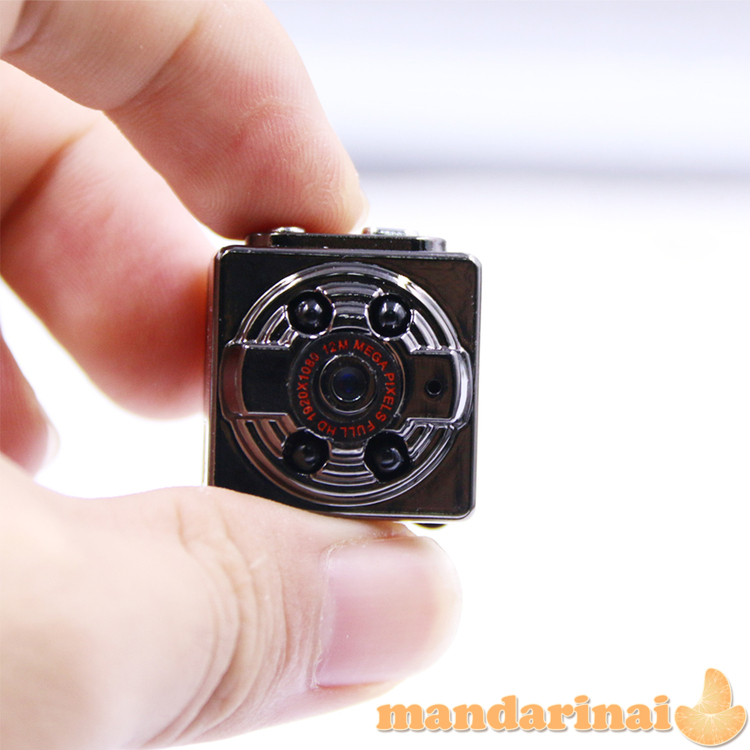 Miniatiūrinė Full HD kamera metaliniu korpusu