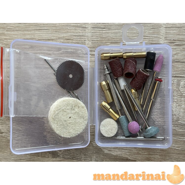 Pakraunamas šlifavimo-graviravimo prietaisas su priedais