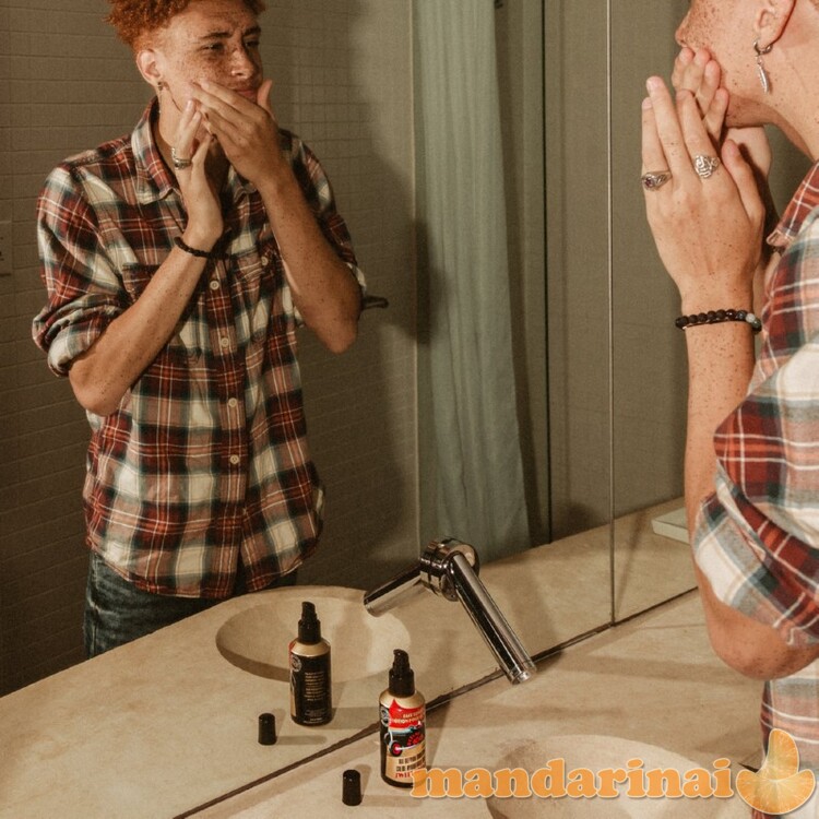 Veido losjonas vyrams Sweet Tobacco, 100 ml 