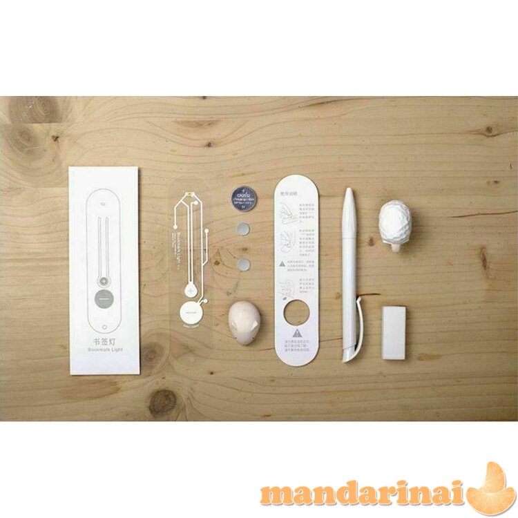 Knygos skirtukas su lempute