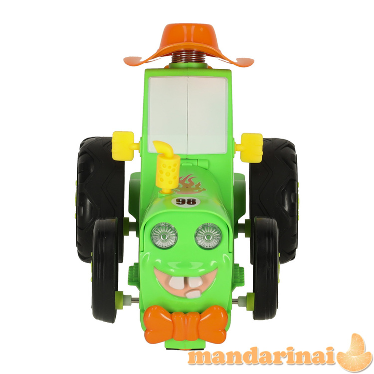 Tractor RC traktoriaus šokinėjimo šokiai skamba žaliai